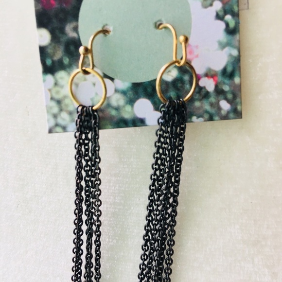 Urban Outfitters Golden Circle Duster Earrings - Picture 2 of 5